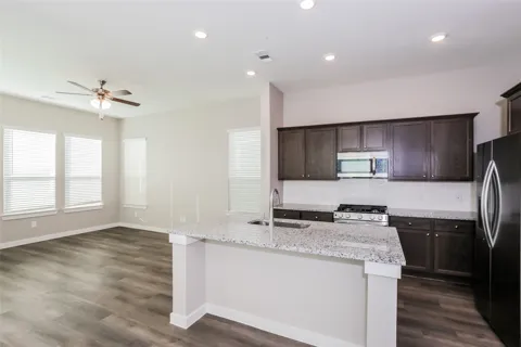 854 Summer Plum Way