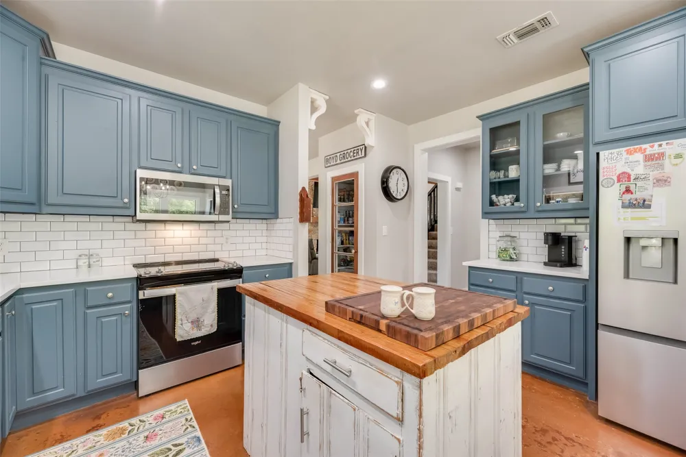 23015 State Highway 64 Canton, TX 75103