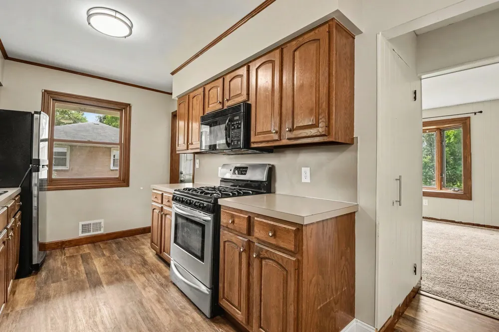 2146 Engleside Drive SE Grand Rapids, MI 49546