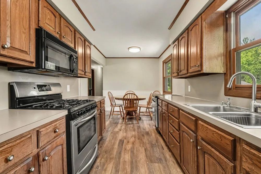 2146 Engleside Drive SE Grand Rapids, MI 49546