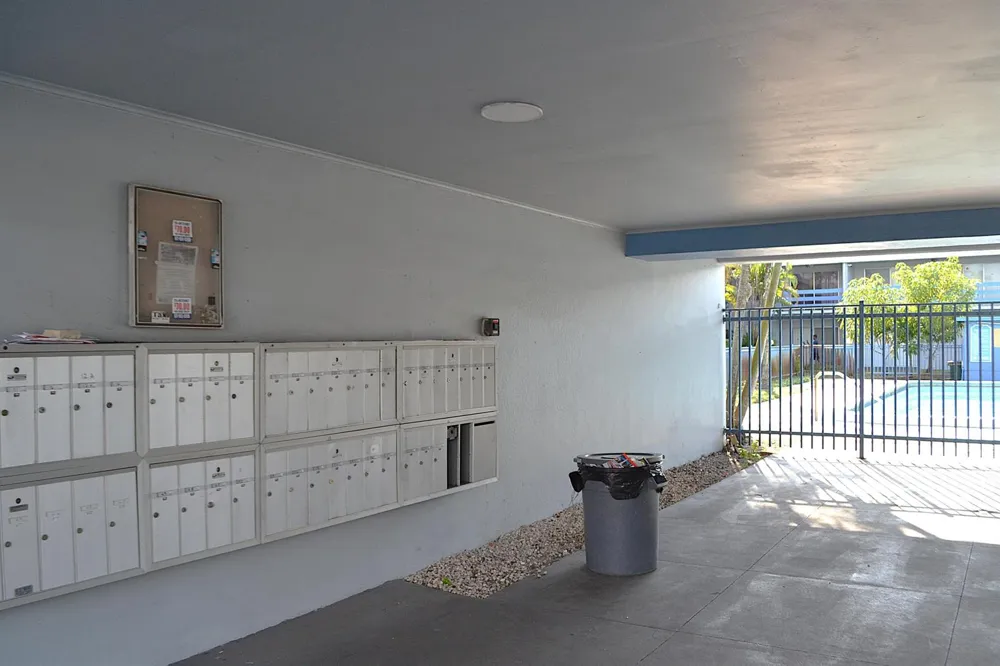491 NW 42nd Avenue #Apt 33 Plantation, FL 33317