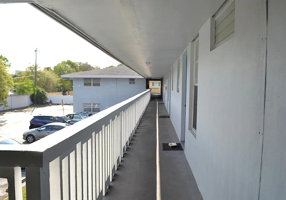 491 NW 42nd Avenue #Apt 33 Plantation, FL 33317