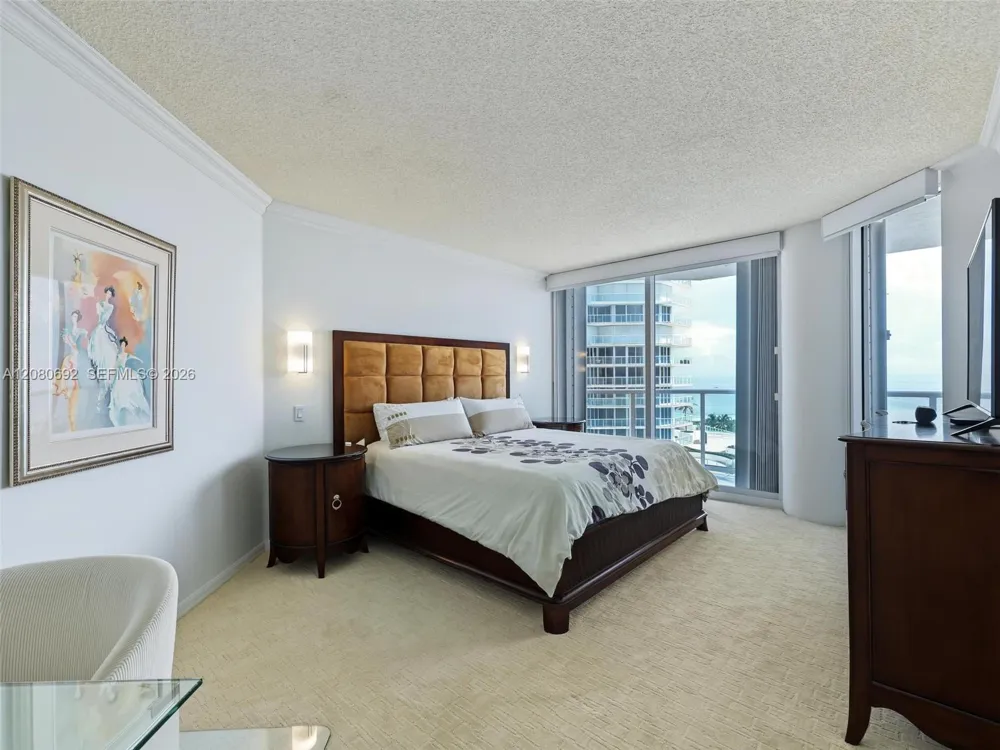 16445 Collins Ave #825 Sunny Isles Beach, FL 33160