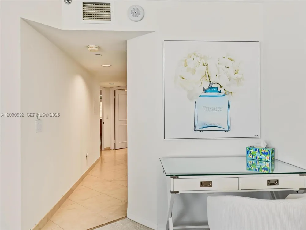 16445 Collins Ave #825 Sunny Isles Beach, FL 33160