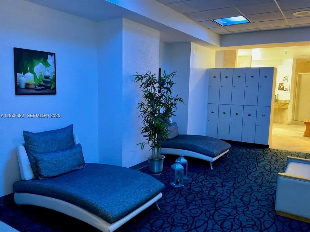 16445 Collins Ave #825 Sunny Isles Beach, FL 33160