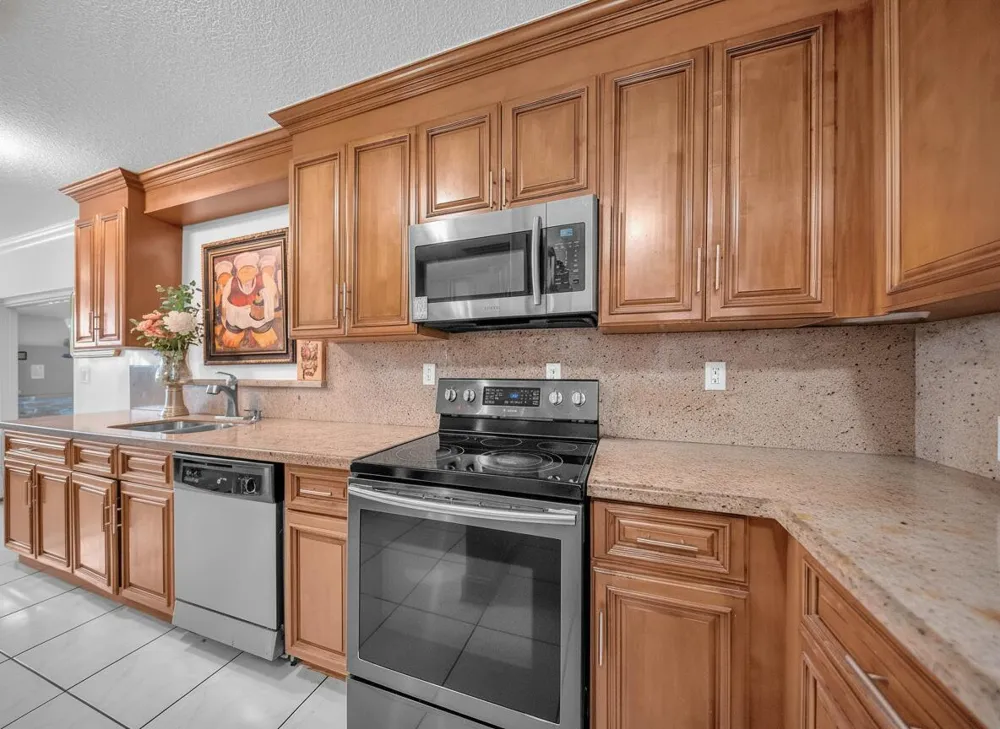 2951 SW 139TH AVENUE Miami, FL 33175