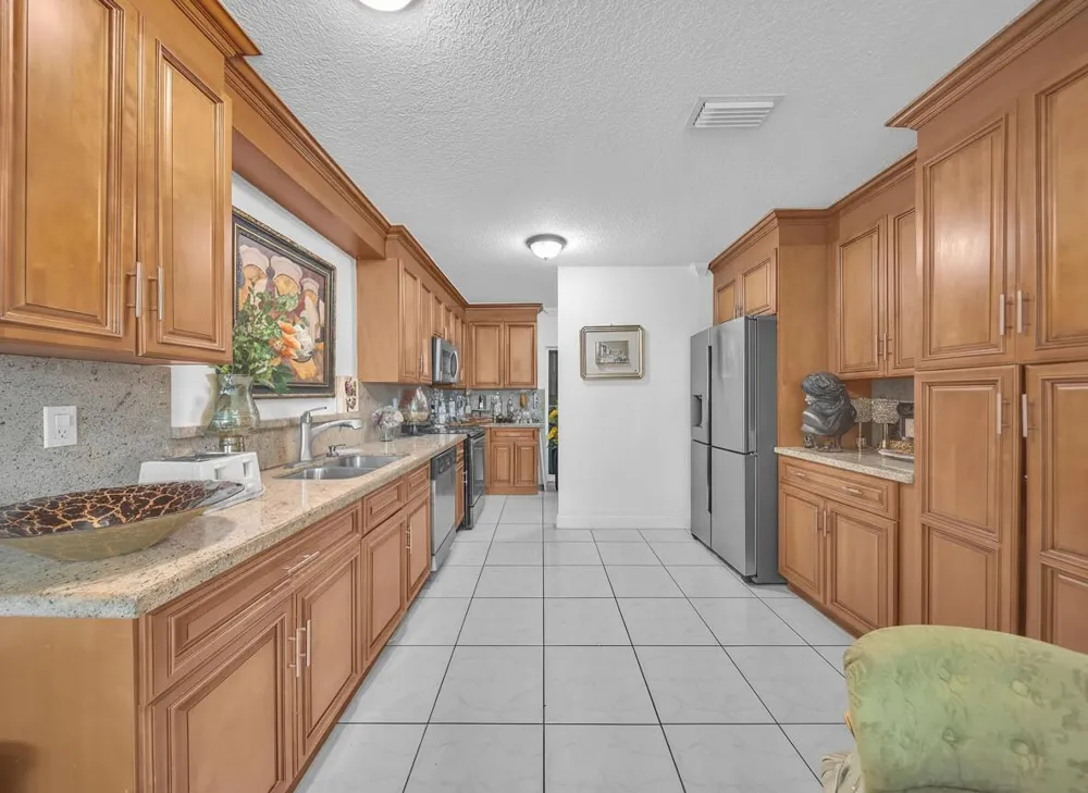 2951 SW 139TH AVENUE Miami, FL 33175