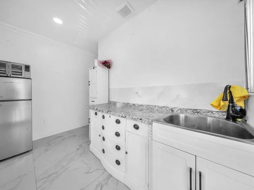 2951 SW 139TH AVENUE Miami, FL 33175