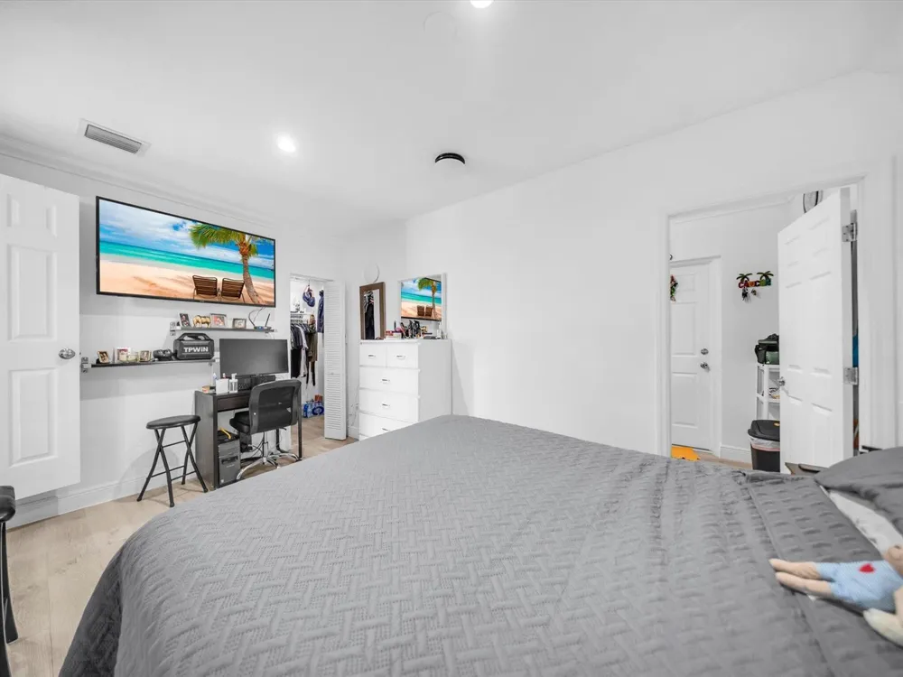 2951 SW 139TH AVENUE Miami, FL 33175
