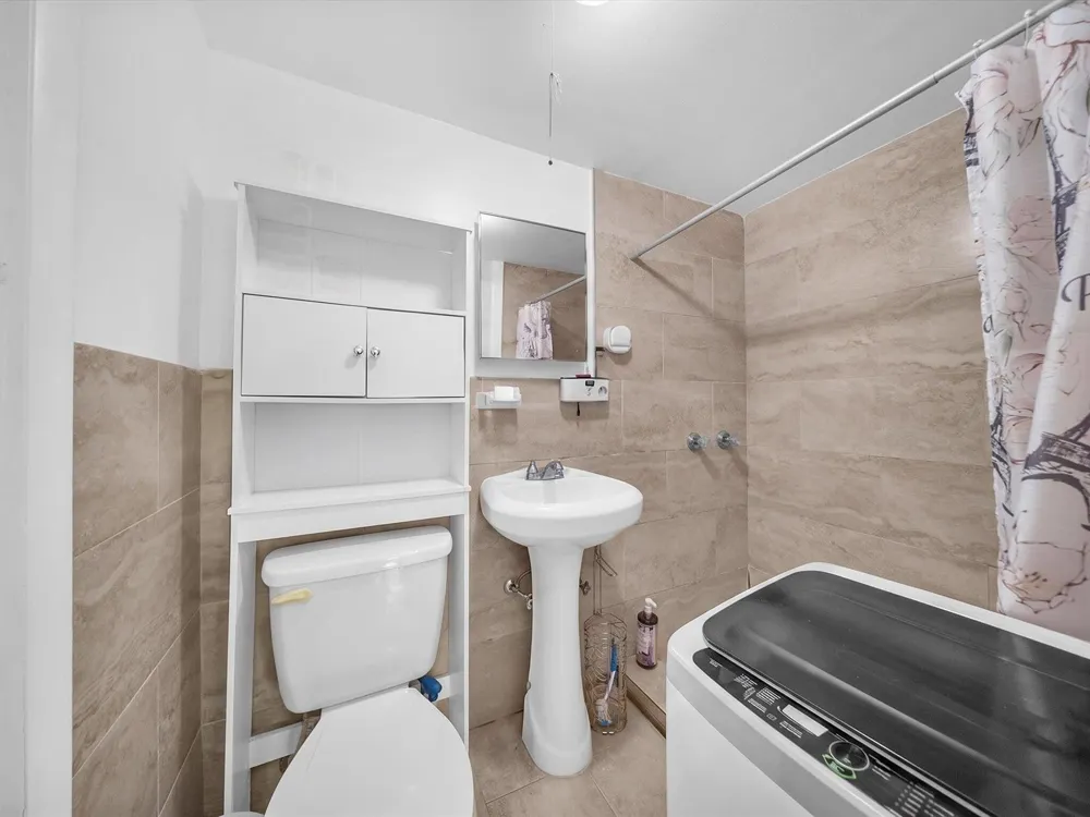 2951 SW 139TH AVENUE Miami, FL 33175