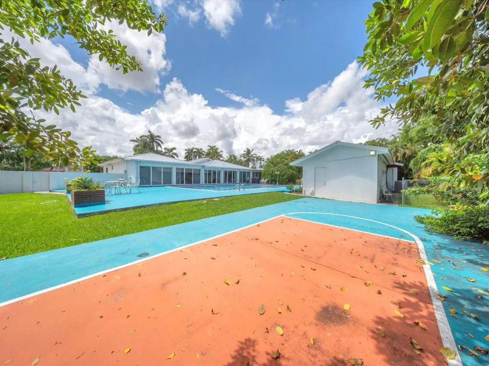 2951 SW 139TH AVENUE Miami, FL 33175