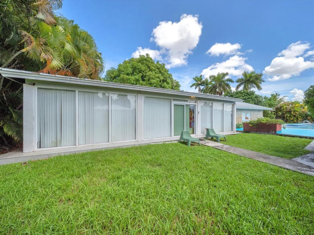 2951 SW 139TH AVENUE Miami, FL 33175