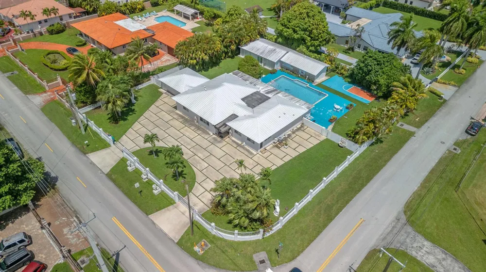 2951 SW 139TH AVENUE Miami, FL 33175