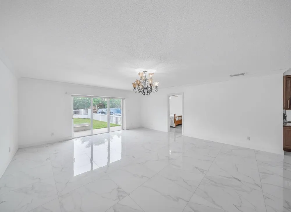 2951 SW 139TH AVENUE Miami, FL 33175