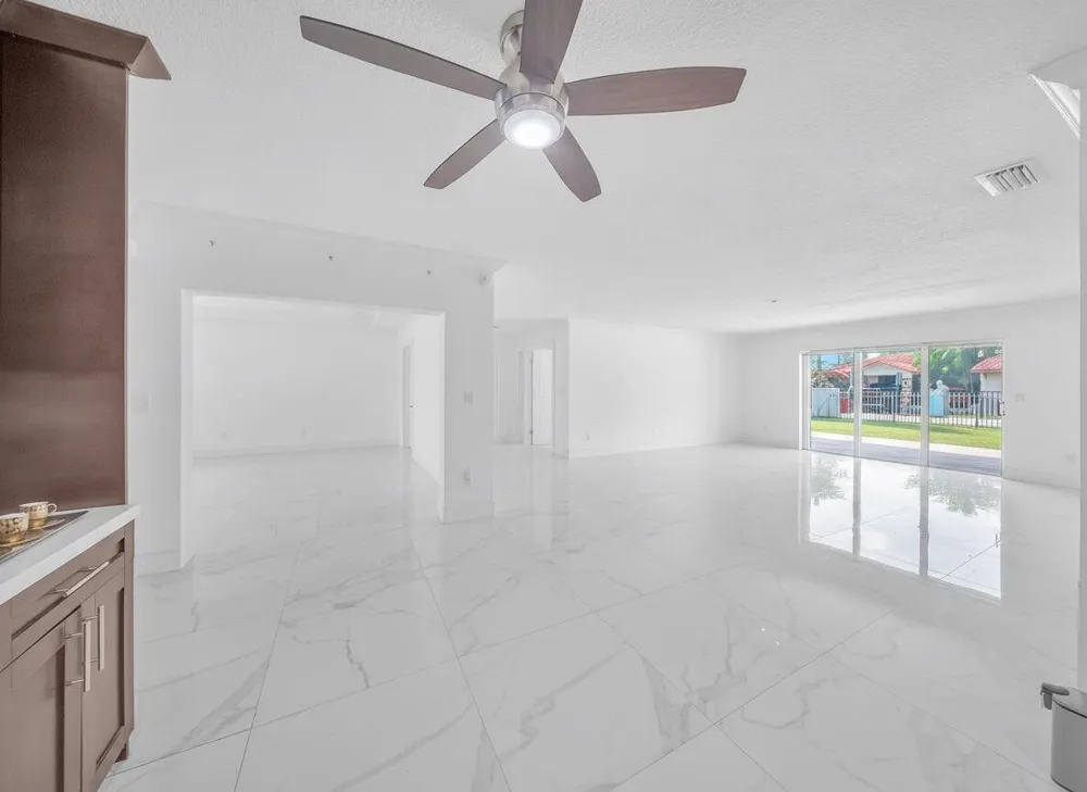 2951 SW 139TH AVENUE Miami, FL 33175