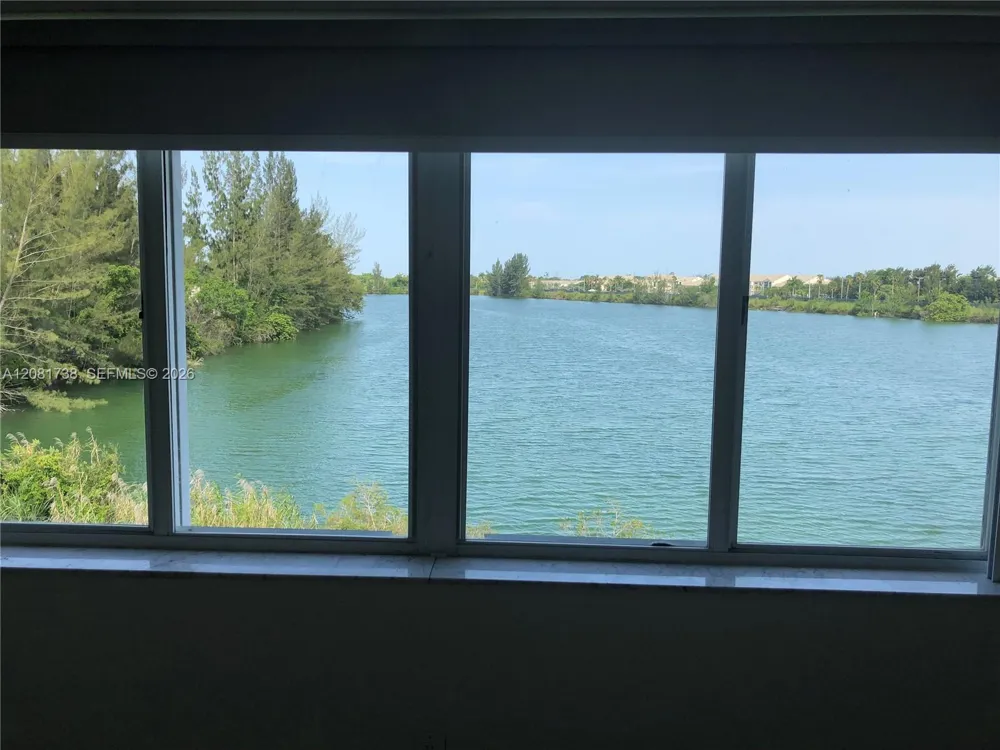 14820 Naranja Lakes BLVD #D3F Homestead, FL 33030