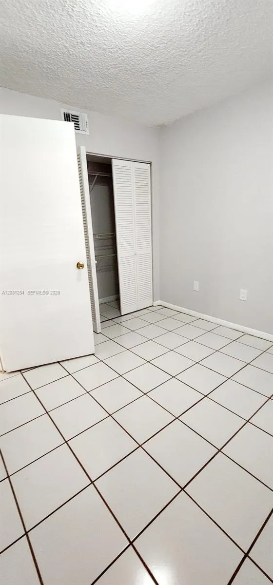 5500 W 21st Ct #204 Hialeah, FL 33016