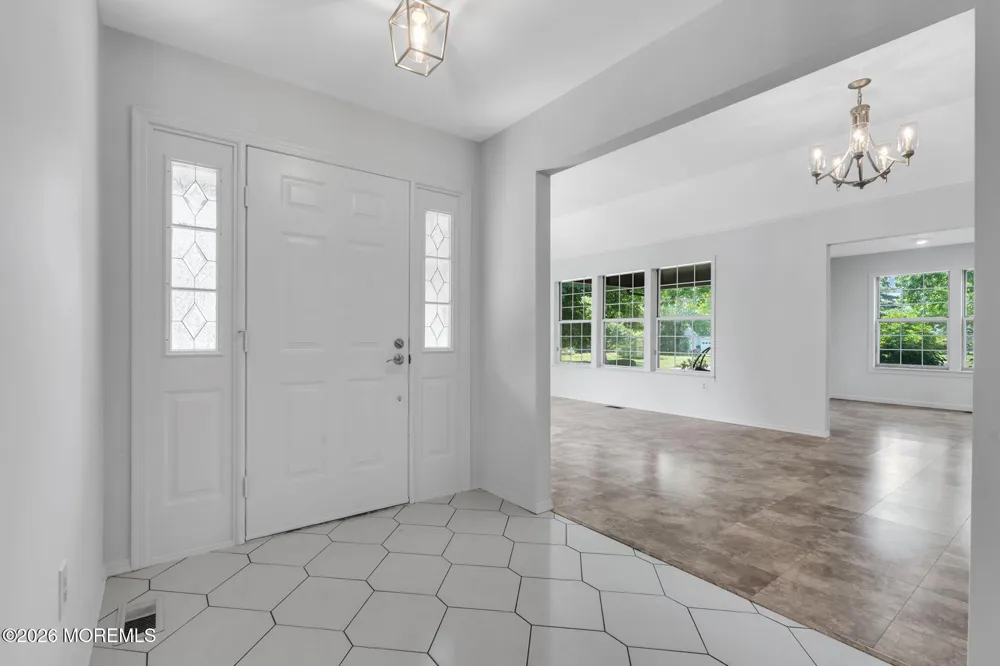 6 Rutherford Hayes Drive Monroe, NJ 08831