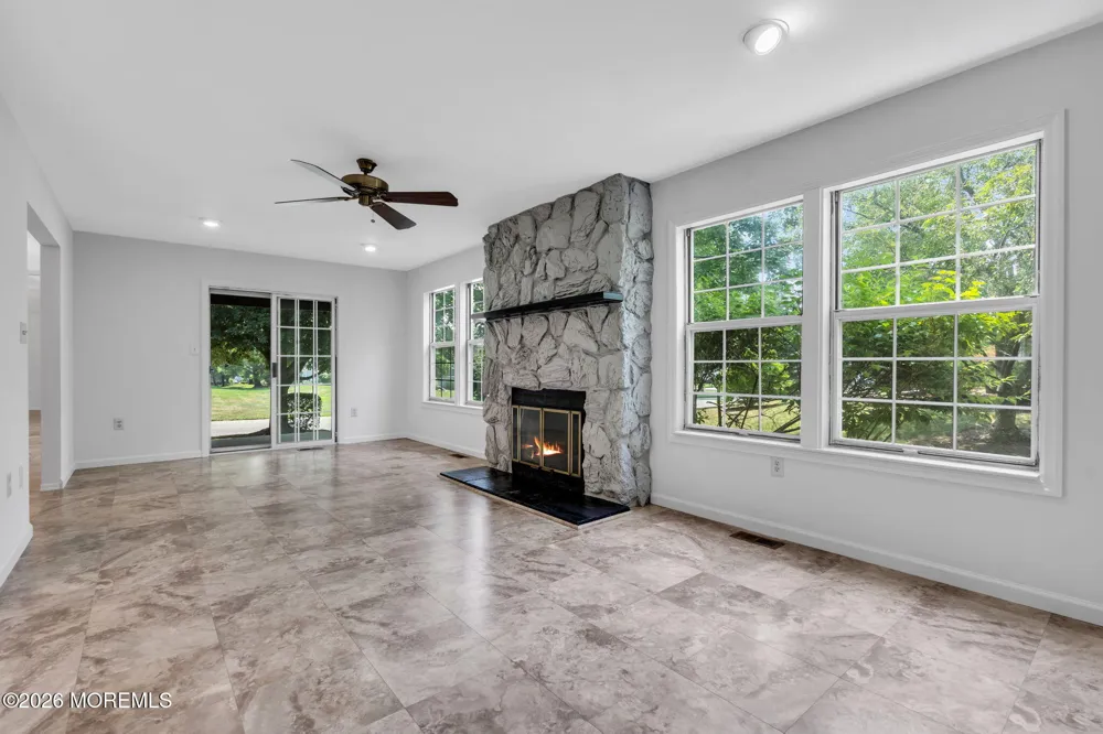 6 Rutherford Hayes Drive Monroe, NJ 08831