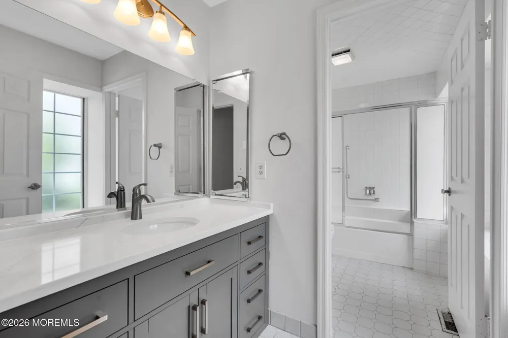 6 Rutherford Hayes Drive Monroe, NJ 08831