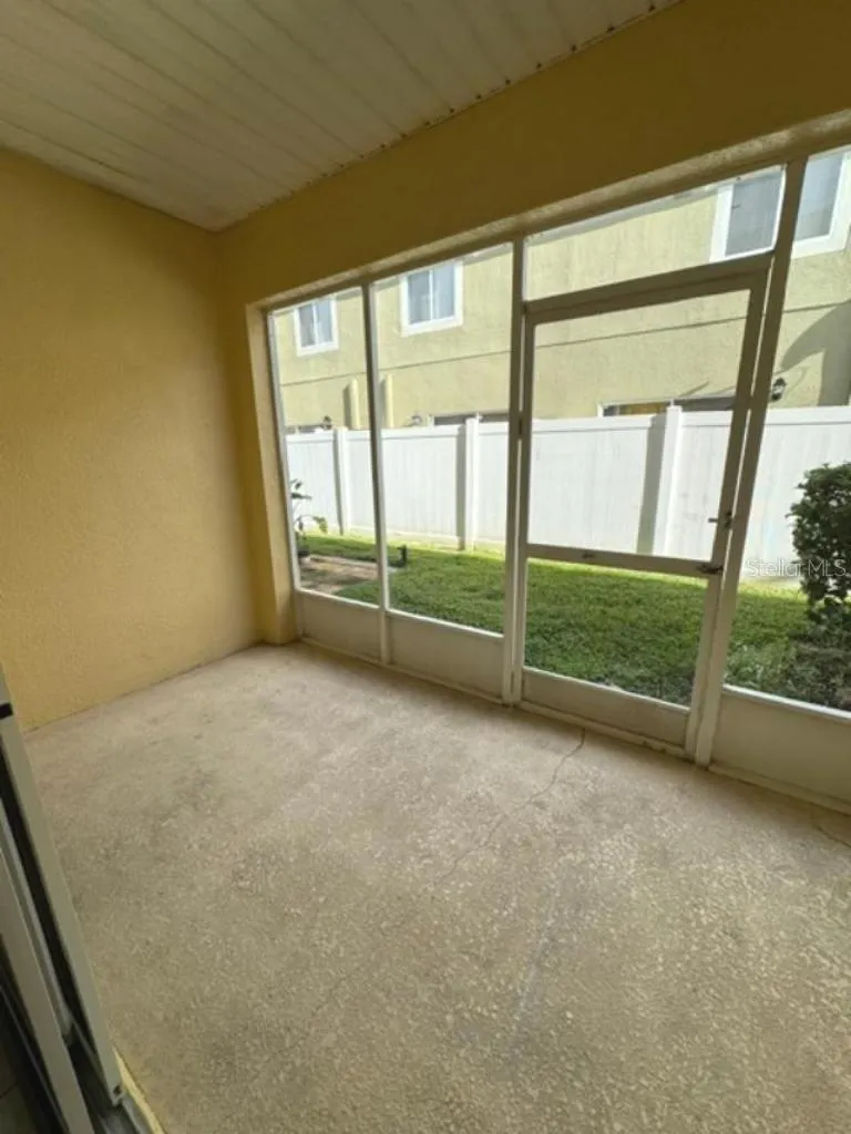 8542 BRUSHLEAF WAY Tampa, FL 33647