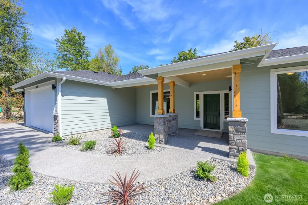 14825 62nd Avenue NW Gig Harbor, WA 98332