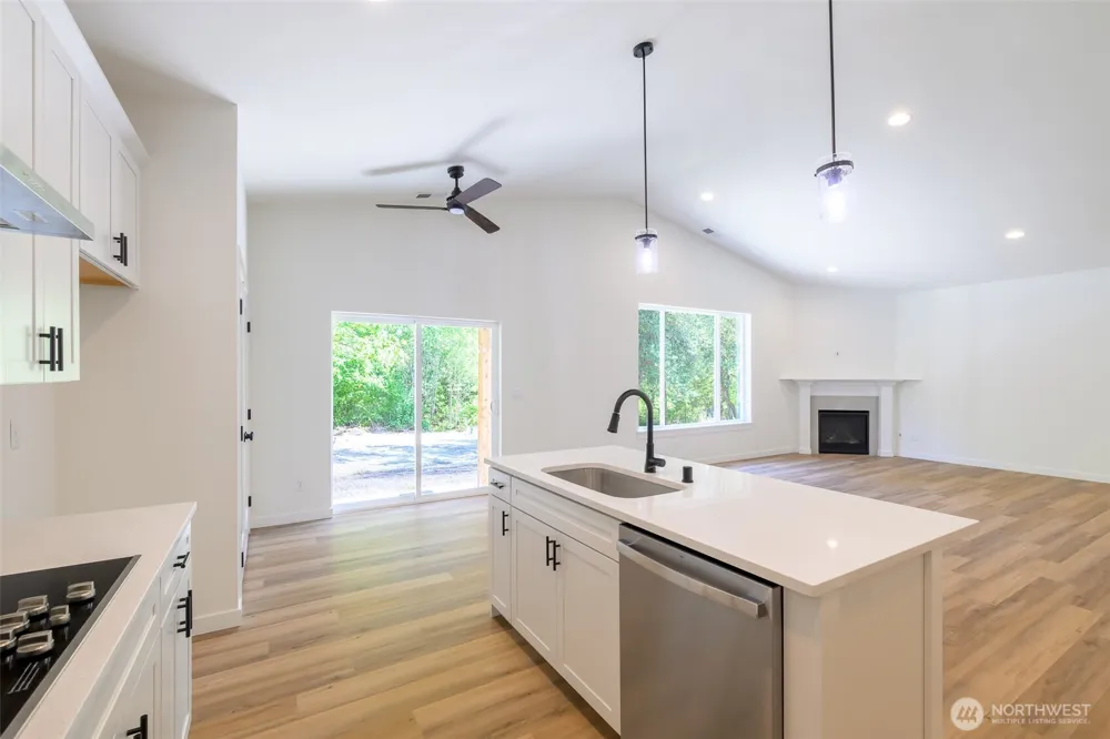 14825 62nd Avenue NW Gig Harbor, WA 98332