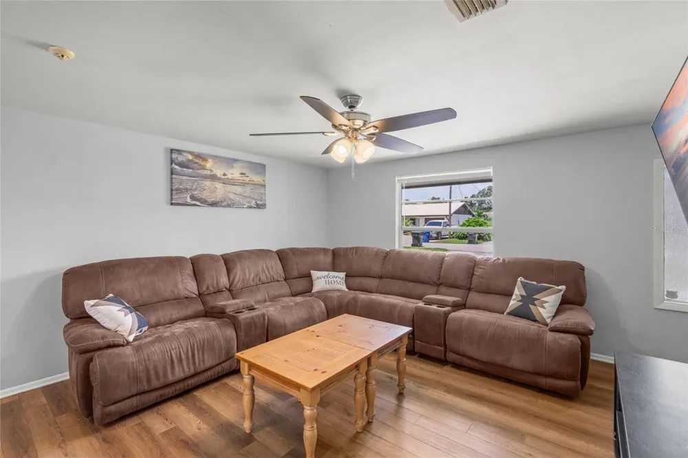4018 DYER LANE Sarasota, FL 34232