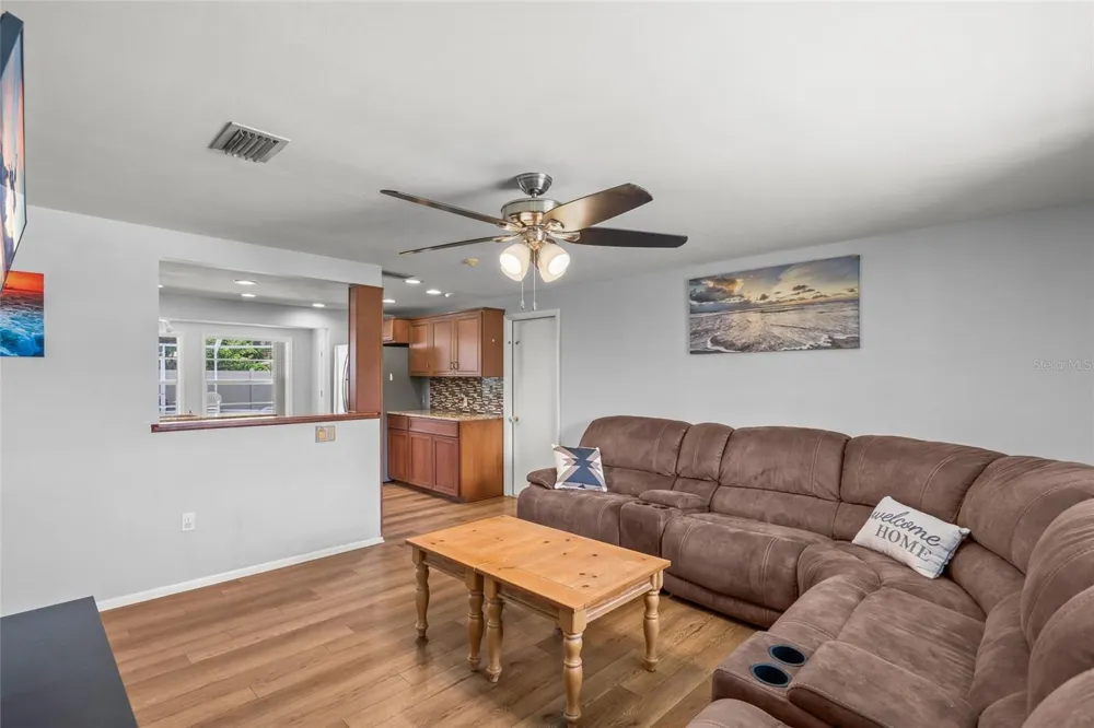 4018 DYER LANE Sarasota, FL 34232