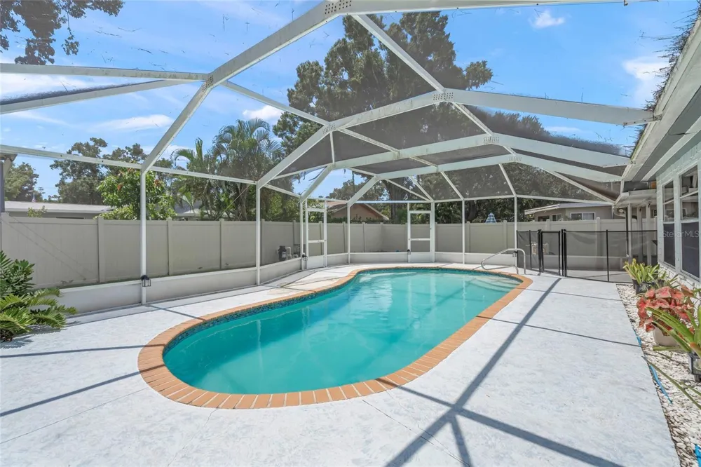 4018 DYER LANE Sarasota, FL 34232
