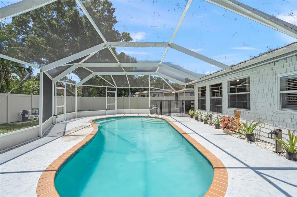 4018 DYER LANE Sarasota, FL 34232