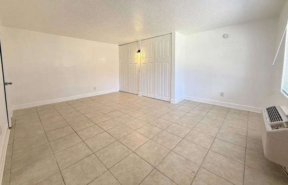 3301 58TH AVENUE S #112 St Petersburg, FL 33712