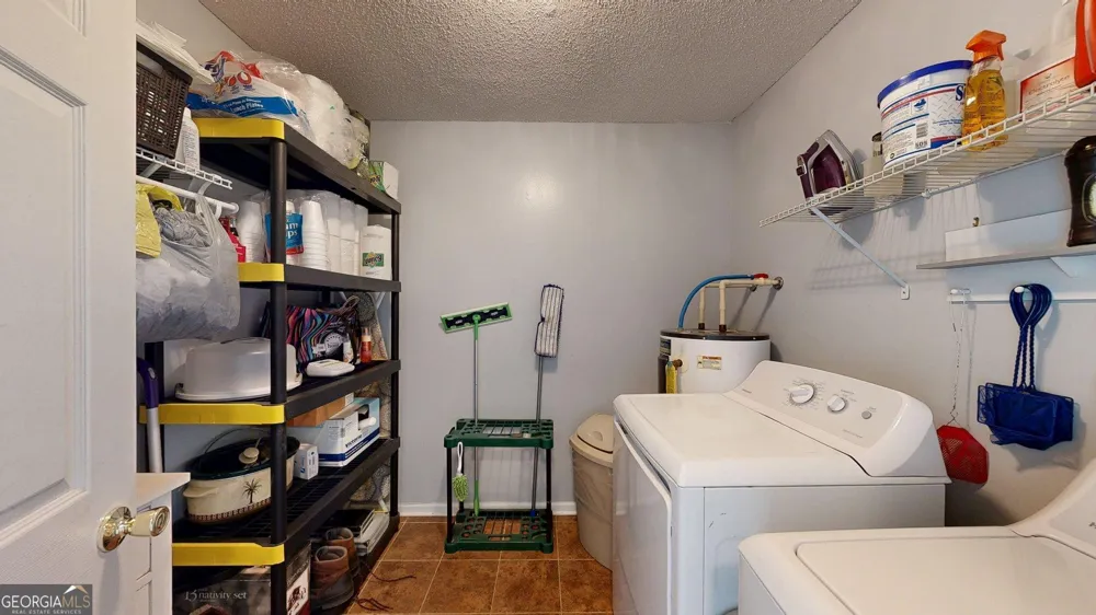 157 Scarlett Ohara DR Ailey, GA 30410