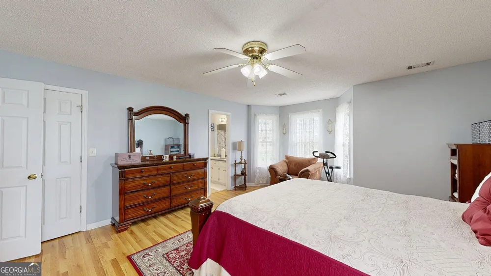 157 Scarlett Ohara DR Ailey, GA 30410