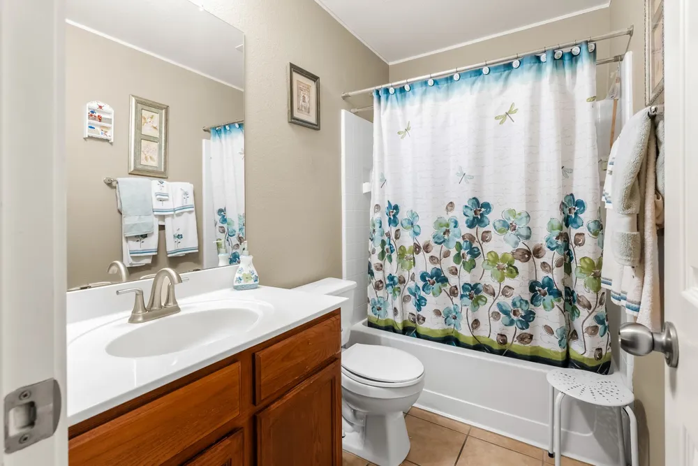 5143 Marsh Lane Buda, TX 78610