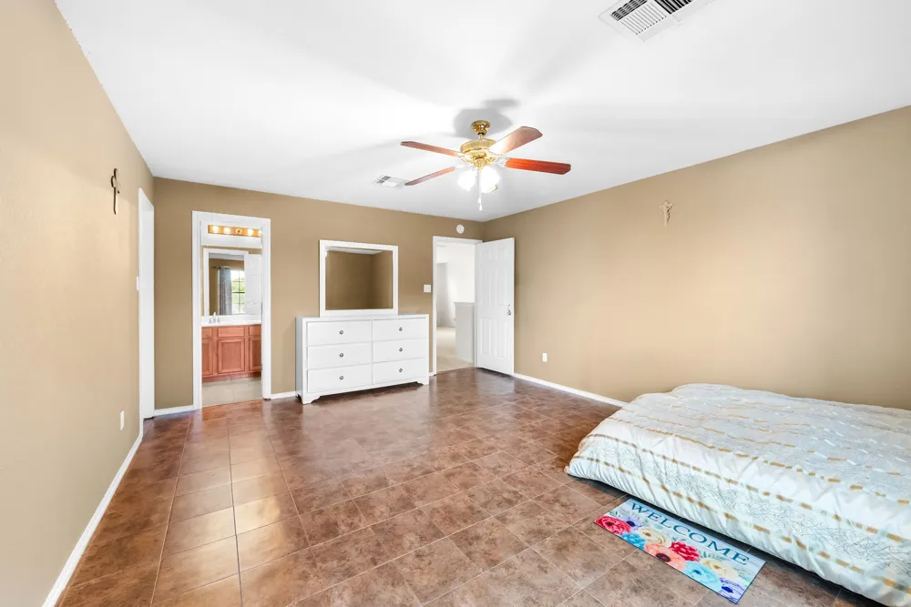 5143 Marsh Lane Buda, TX 78610