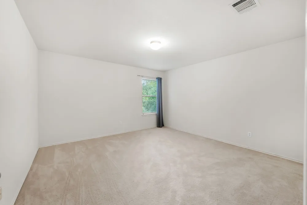 5143 Marsh Lane Buda, TX 78610