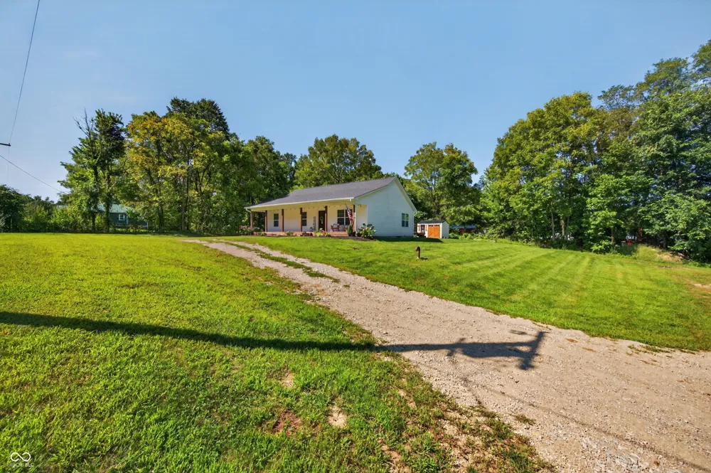 5452 S State Road 135 Morgantown, IN 46160