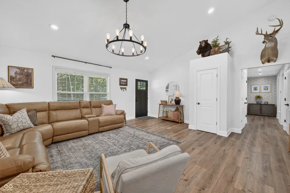 5452 S State Road 135 Morgantown, IN 46160