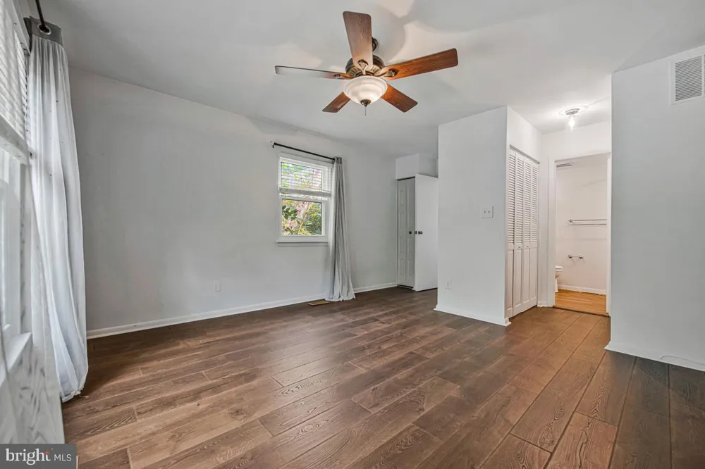 20103 WATERSIDE DRIVE #127 Germantown, MD 20874