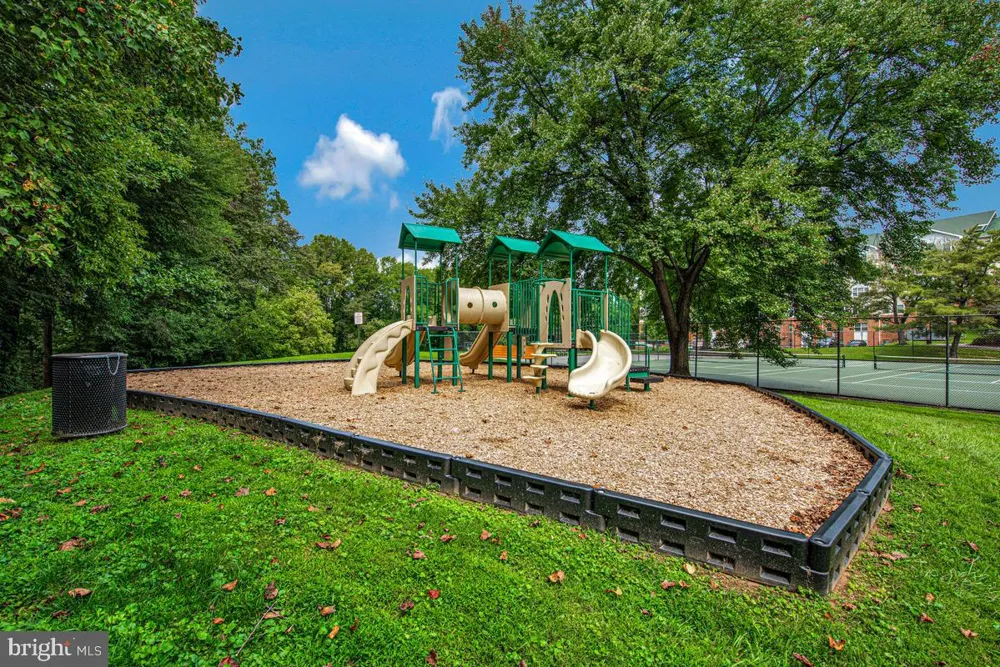 20103 WATERSIDE DRIVE #127 Germantown, MD 20874