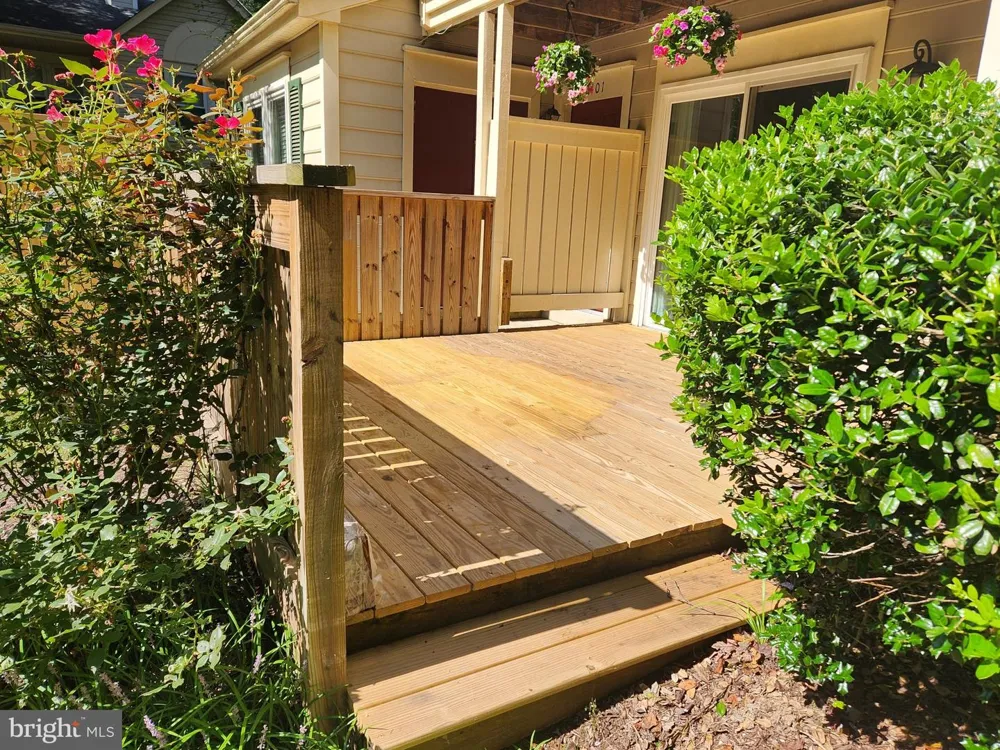 20103 WATERSIDE DRIVE #127 Germantown, MD 20874