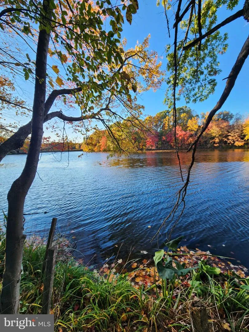 20103 WATERSIDE DRIVE #127 Germantown, MD 20874