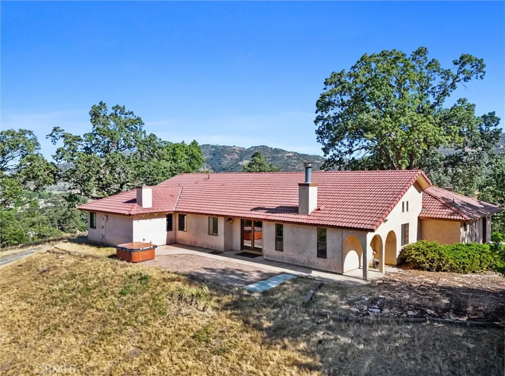 23921 Parke Court Tehachapi, CA 93561