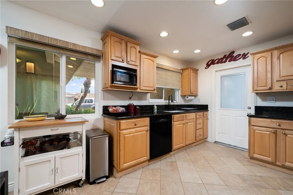 1000 Alessandro Avenue La Verne, CA 91750