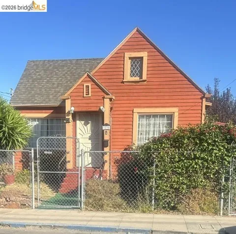 1235 104Th Ave