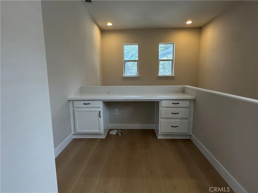 4223 Emerald Avenue La Verne, CA 91750
