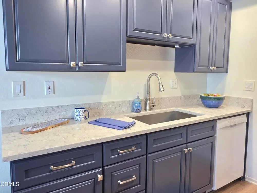 1306 Village 1 Camarillo, CA 93012