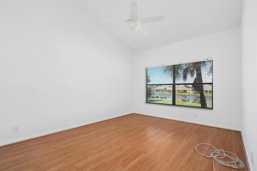 8049 ABERDEEN DRIVE #202 Boynton Beach, FL 33472