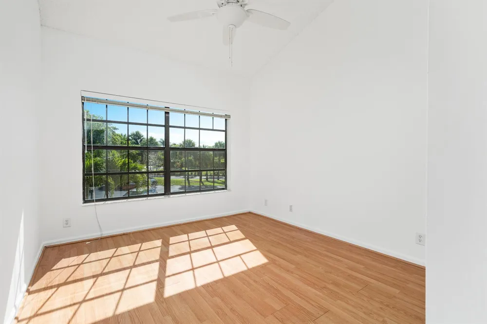 8049 ABERDEEN DRIVE #202 Boynton Beach, FL 33472